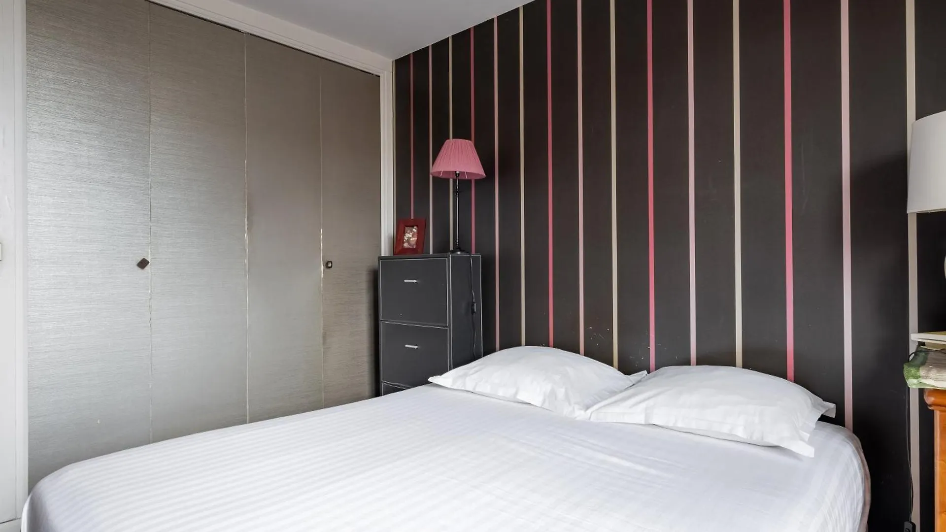 Veeve - Fabulous On Faure * Paris